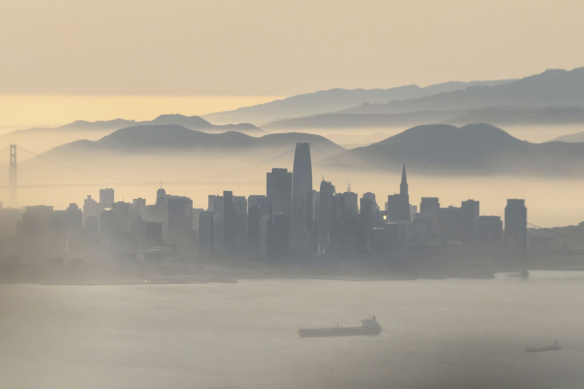 Highly contagious stomach bug surges in Northern California