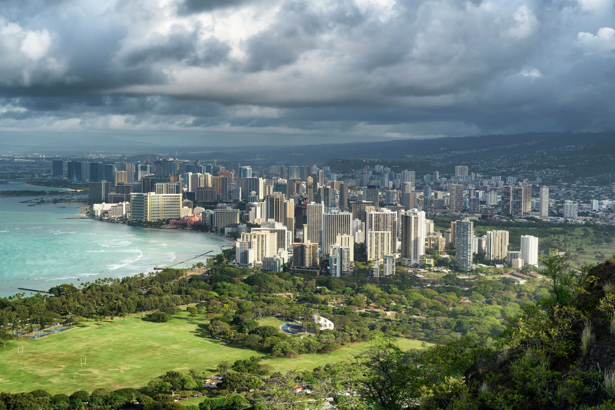 Tesla driver out on parole from LA attacks gets 7 years for road rage in Hawaii