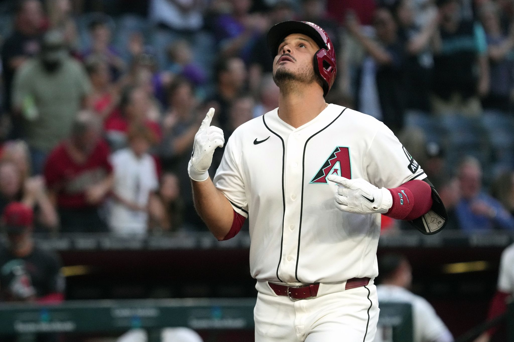 Arenado’s grand slam in the 1st inning helps power the Diamondbacks to a 12-2 win over Giants