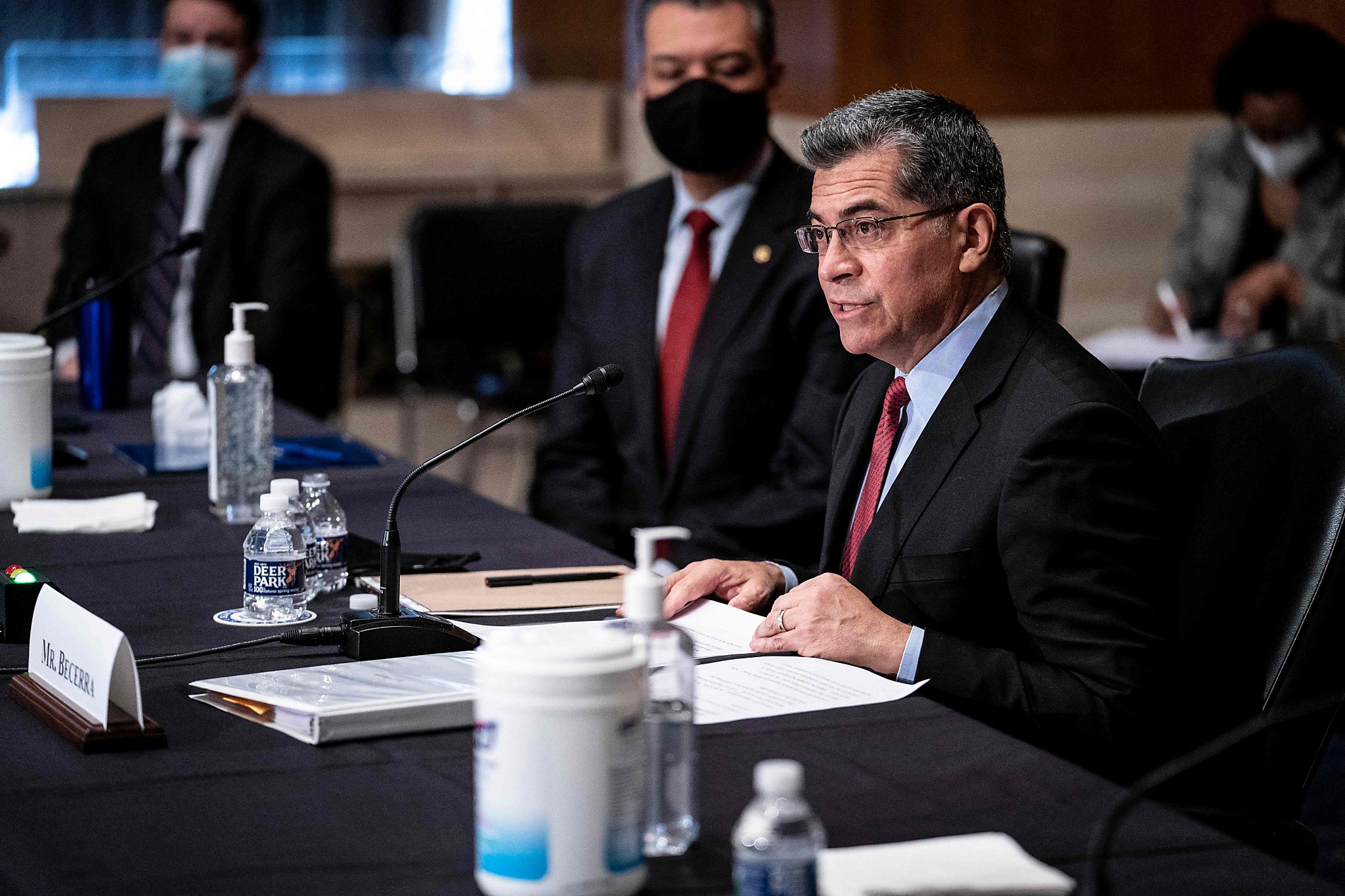 3 straight polls show once-flailing Democrat now front-runner in Calif. governor’s race