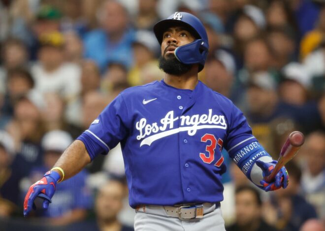 Teoscar Hernández has 6 RBIs as Dodgers erase early deficit in 11-3 win over Brewers