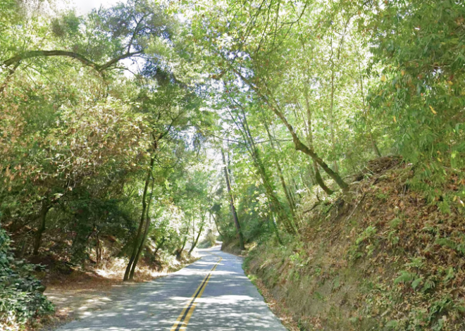 3 killed when car plunges down 400-foot cliff along California highway