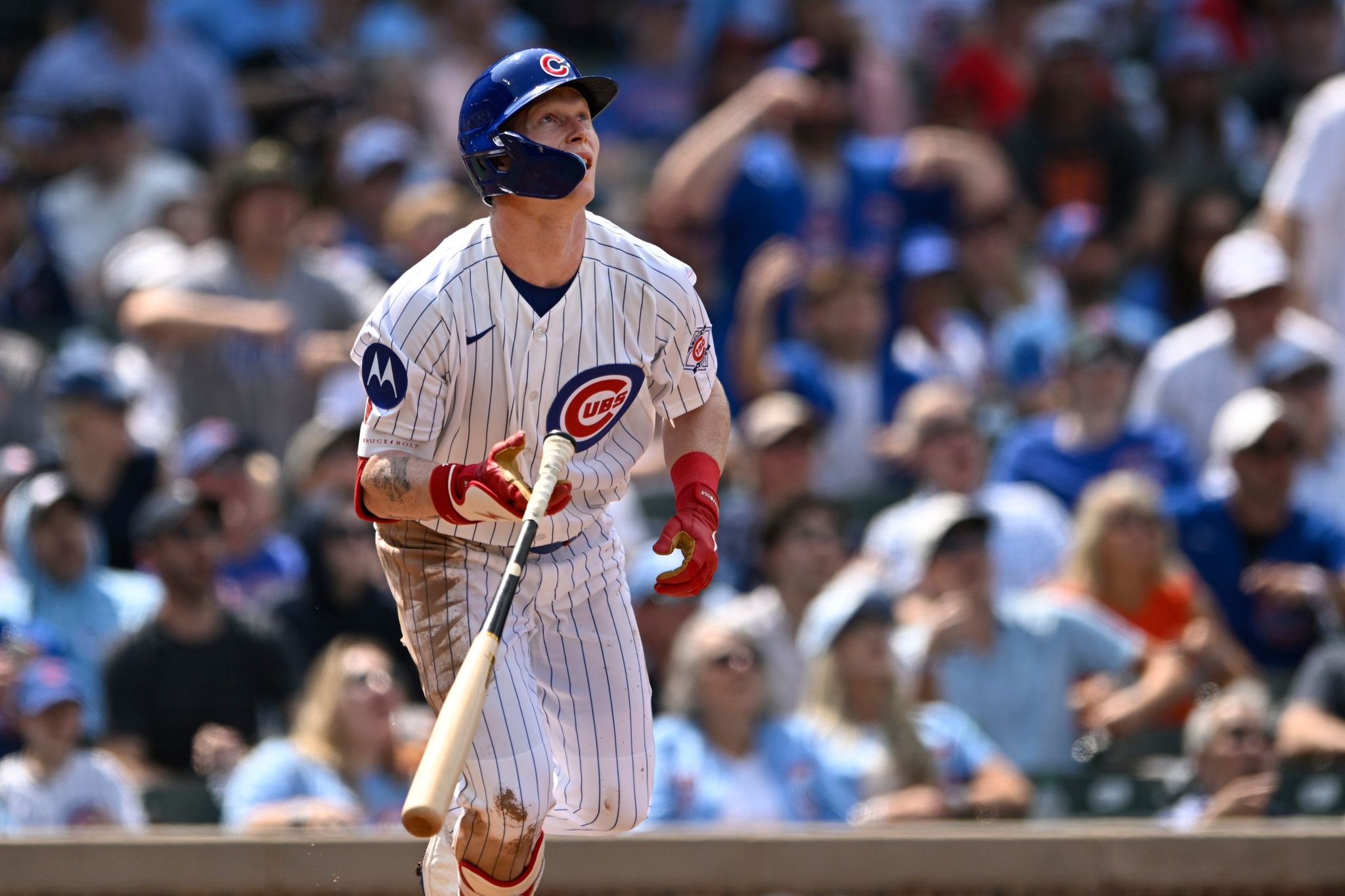 Michael Busch singles in 10th, Cubs benefit from Giants error to beat San Francisco 3-2