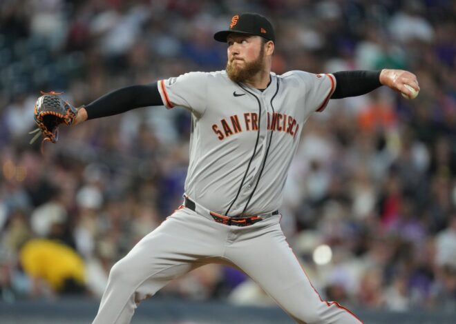 Giants reliever Matt Gage goes on injured list with right knee inflammation