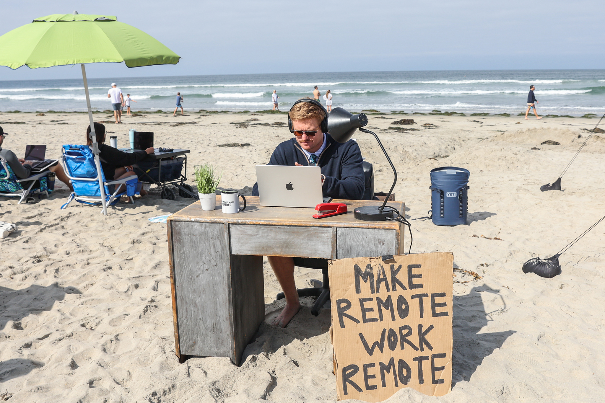 Remote workers tried to flock to this Calif. beach. The city shut it down.