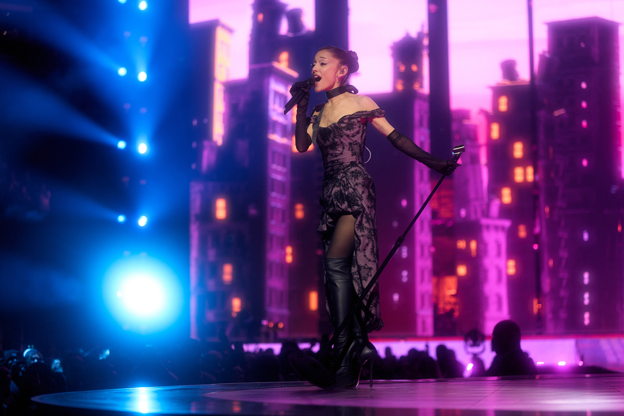 The Bay Area waited 7 years for Ariana Grande. Her return was supernatural.