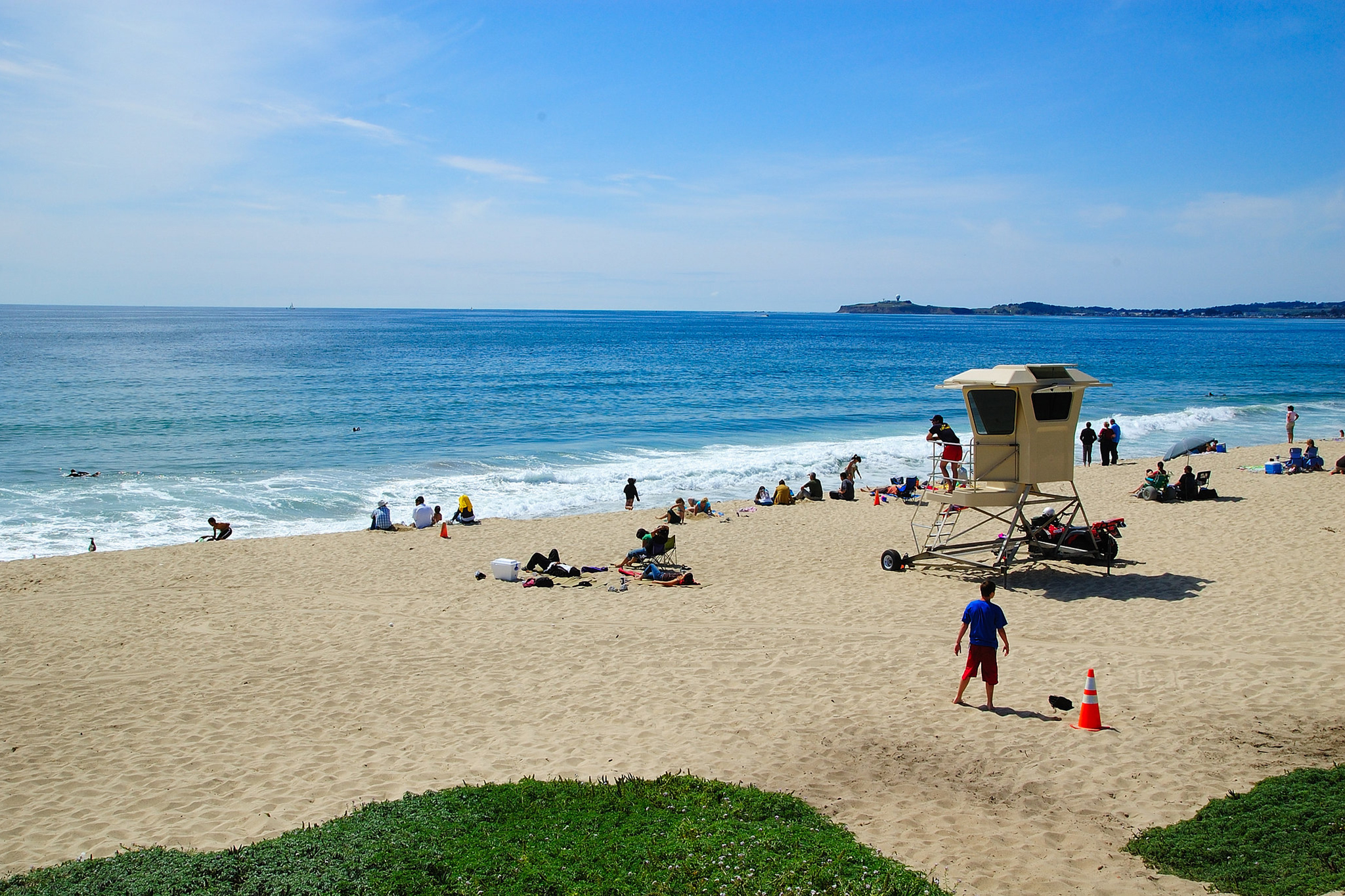 Potentially ‘distracted’ lifeguard runs over beachgoer in Half Moon Bay