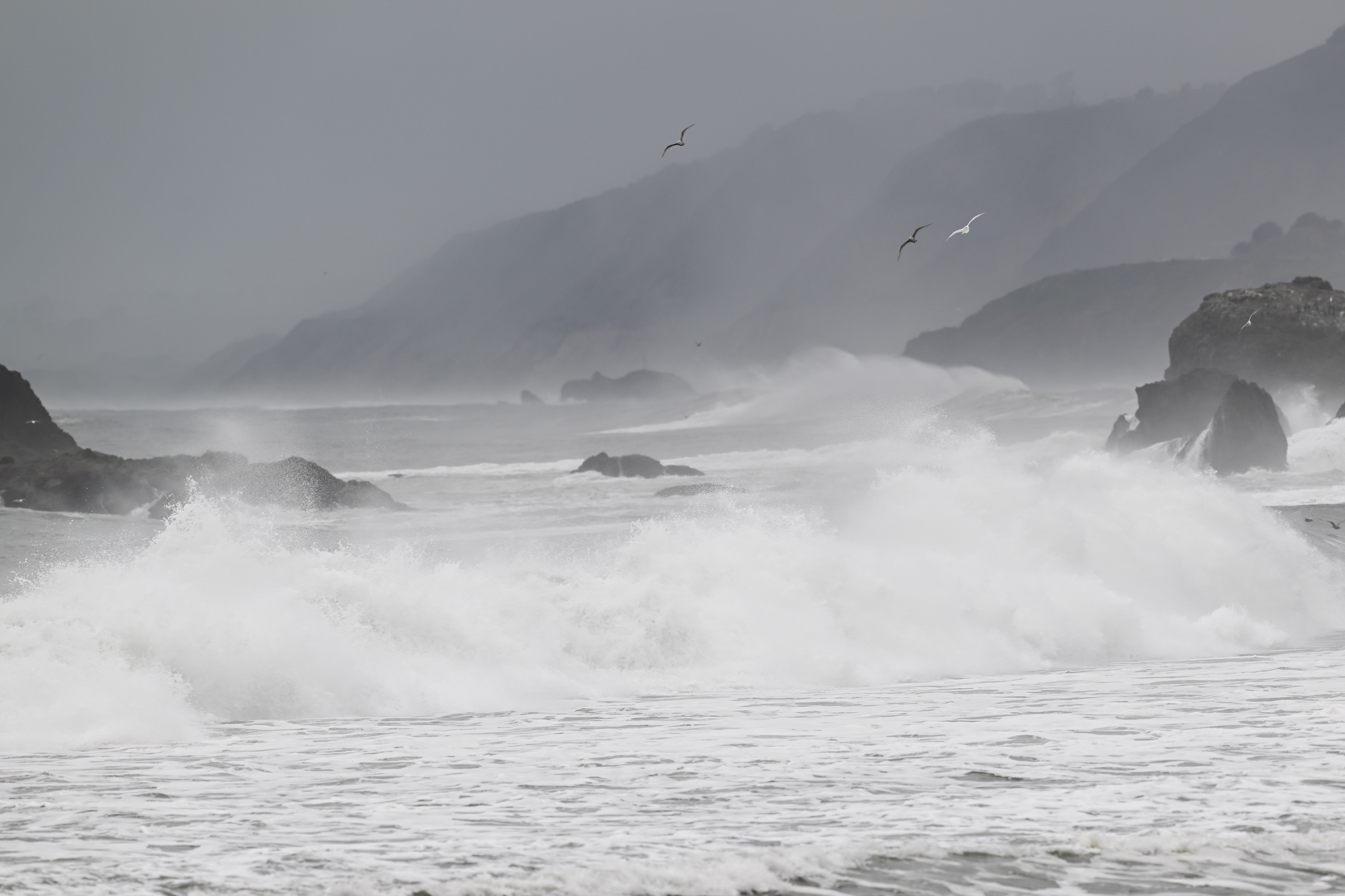 Bay Area beaches hazardous as record tides forecast