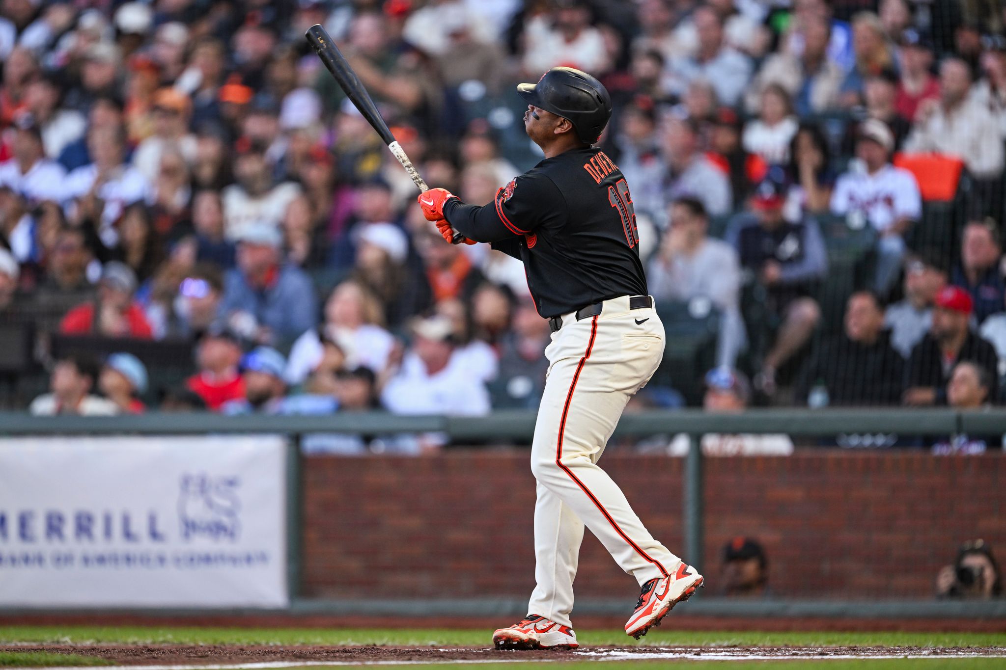 Rafael Devers homers twice and drives in 4 as Giants blank Braves 5-0 behind Logan Webb