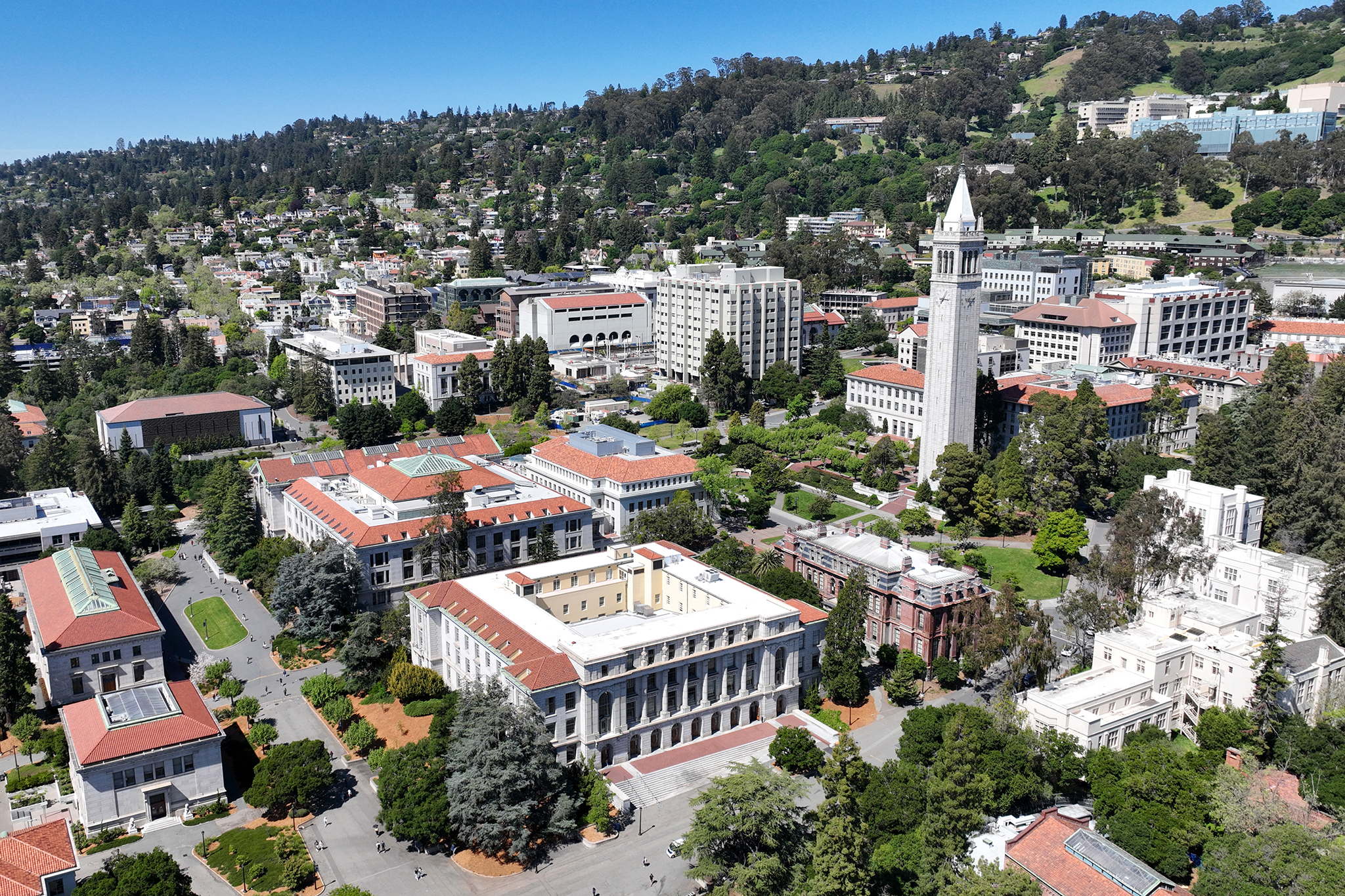 Man arrested on suspicion of sexually assaulting child at UC Berkeley dorm