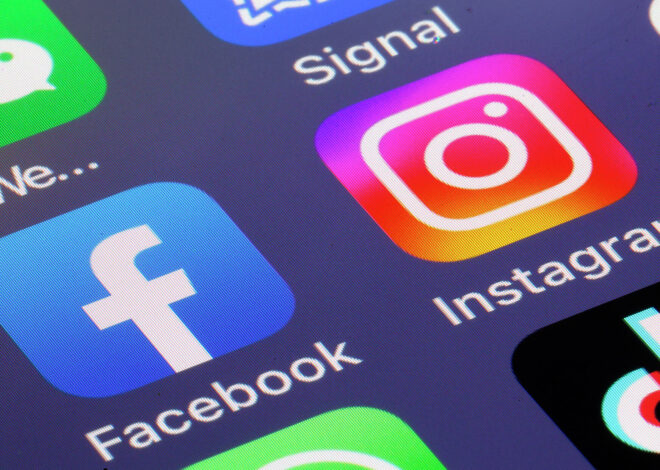 The infinite scroll may become endangered if controversial Calif. law passes