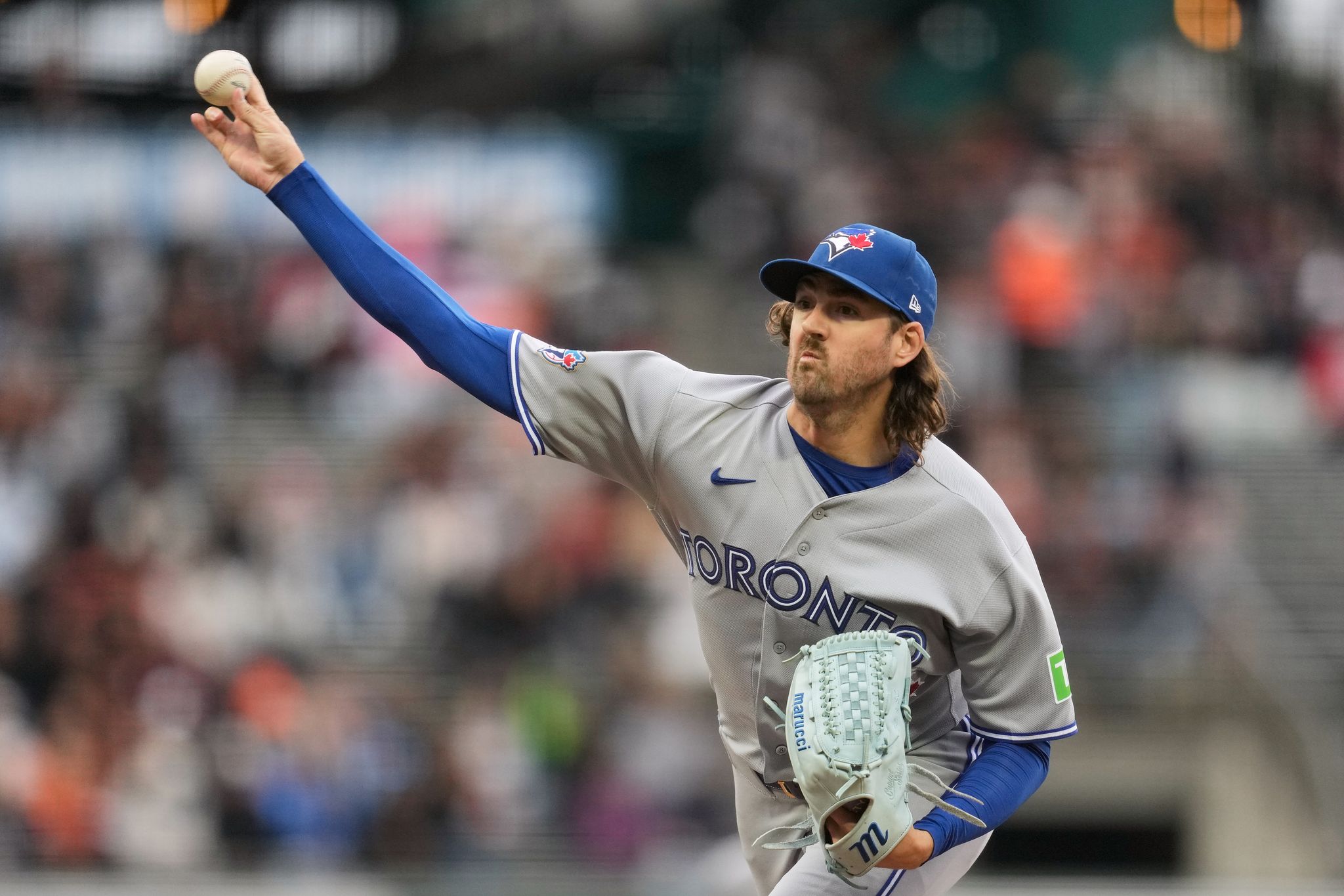 Ramos homers twice and has 5 RBIs to help Roupp and the Giants beat the Blue Jays 10-1
