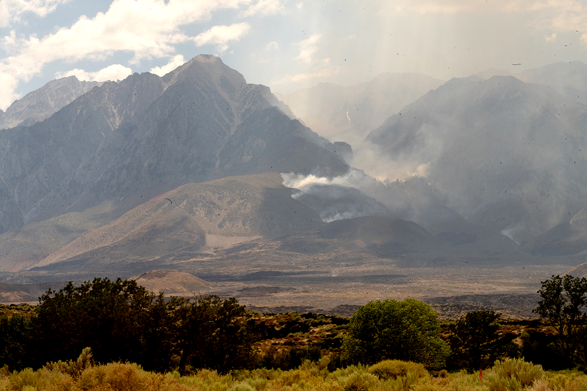Rock Fire races into the High Sierra, burns in the John Muir Wilderness