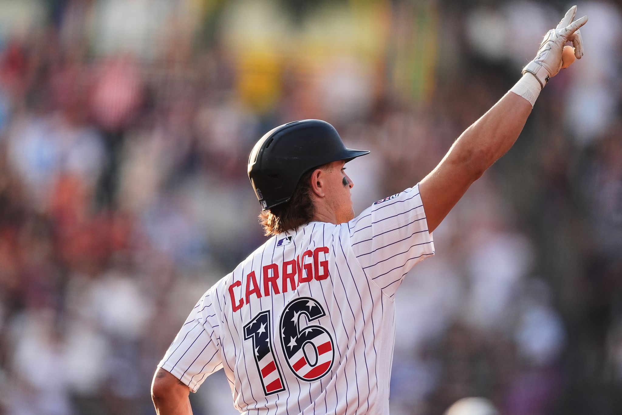 Robbie Ray throws 6 innings, Willy Adames helps fuel 4-run opening frame as Giants beat Rockies 6-4