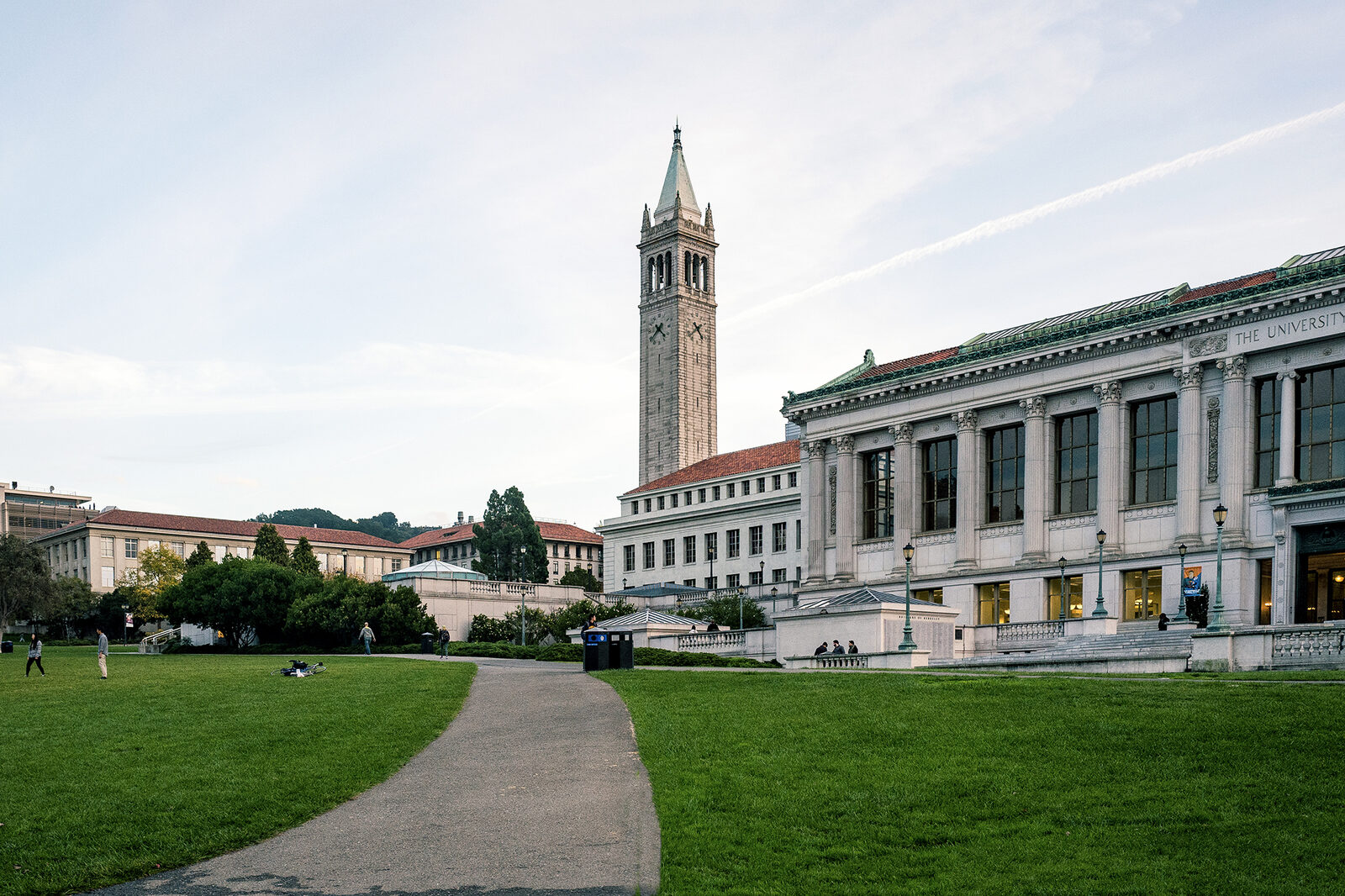 UC’s top 2 campuses are heading in opposite directions, new data shows