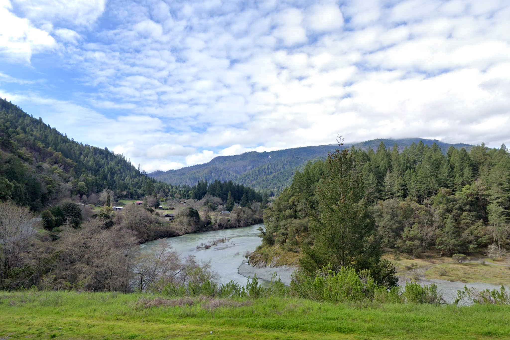 3 dead in one week amid fierce waves in California river