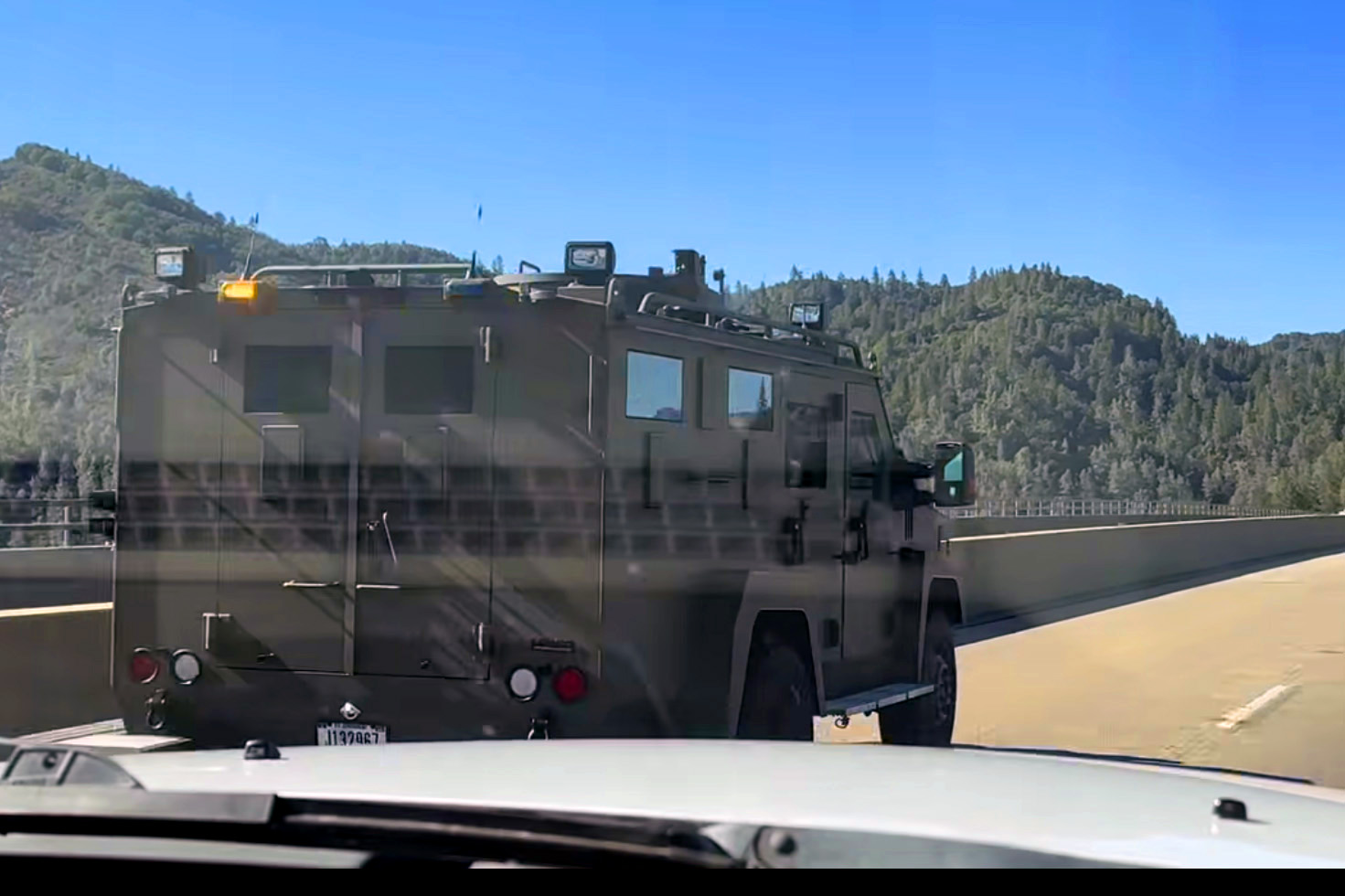 US Forest Service employees zip-tied, held at gunpoint in California