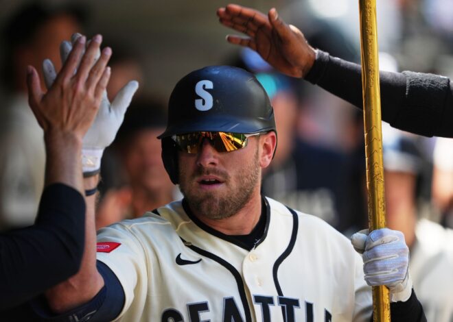 Gilbert has 10 strikeouts in 6 innings, Raley and Young hit HRs as Mariners beat Giants 6-3