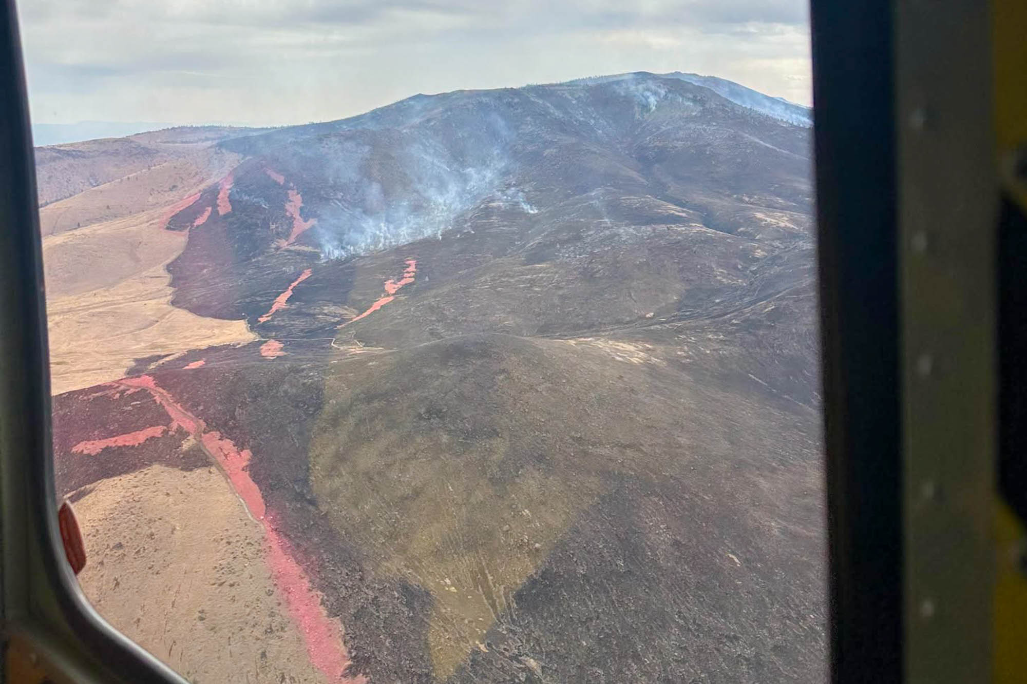 Fast-moving wildfire in the northern Sierra Nevada burns more than 6,000 acres