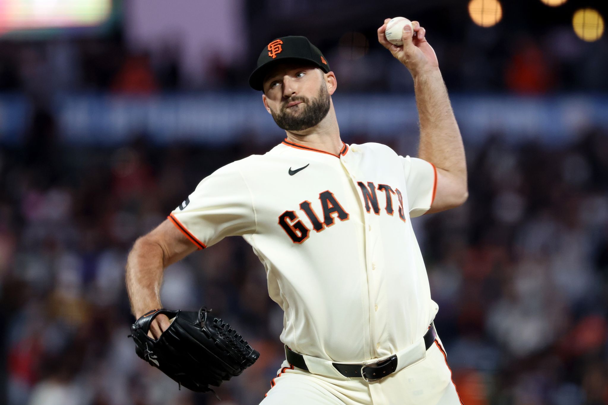 McCray’s 2-run homer leads the Giants to a 3-0 win over the Brewers