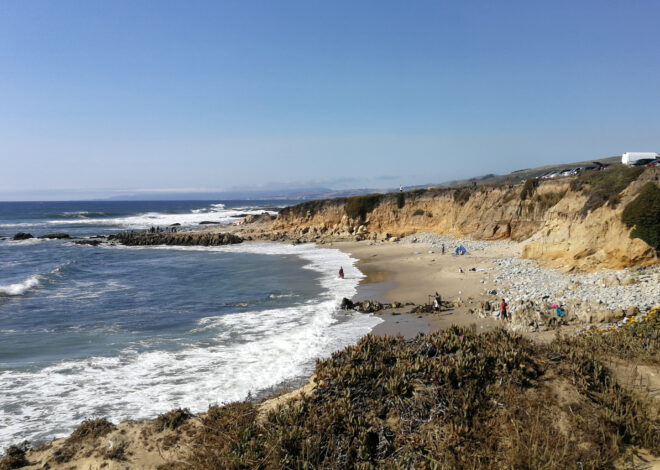 3 men plunge nearly 40 feet after old rope snaps on Santa Cruz beach cliff