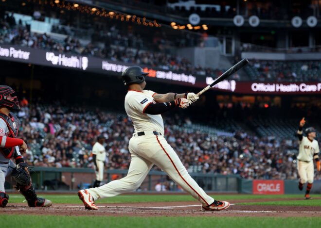 Rafael Devers hits three-run homer to highlight Giants’ 5-0 win over Reds, San Francisco ends skid