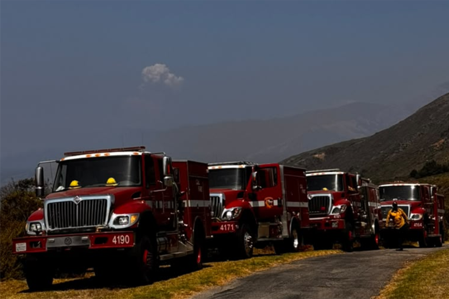 Plaskett Fire erupts near Big Sur, triggering evacuation orders