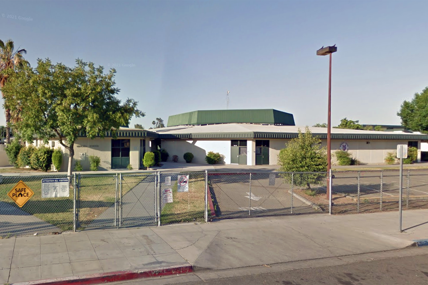 Drastic budget cuts lead Fresno to cancel all field trips for elementary students