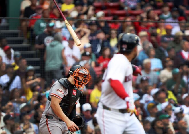 Sogard’s solo homer starts Red Sox rally in 5-4 win over Giants