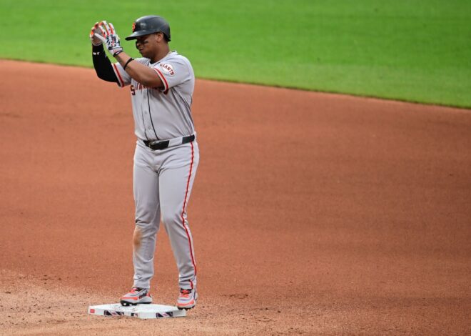 Rafael Devers returns to Fenway, but not interested in revisiting icy end to Red Sox tenure
