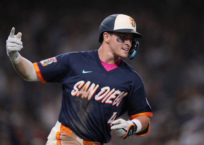 Jase Bowen hits 1st career home run and Padres toss combined 2-hitter in 7-0 win over Giants
