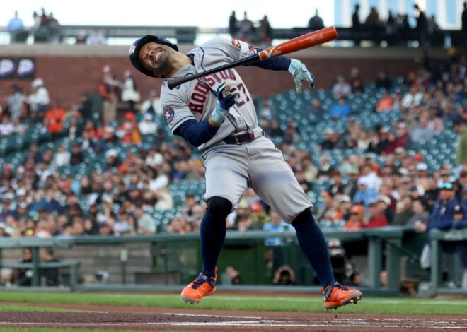 Rookies Bryce Eldridge and Carson Whisenhunt lead the Giants past the Astros, 4-1