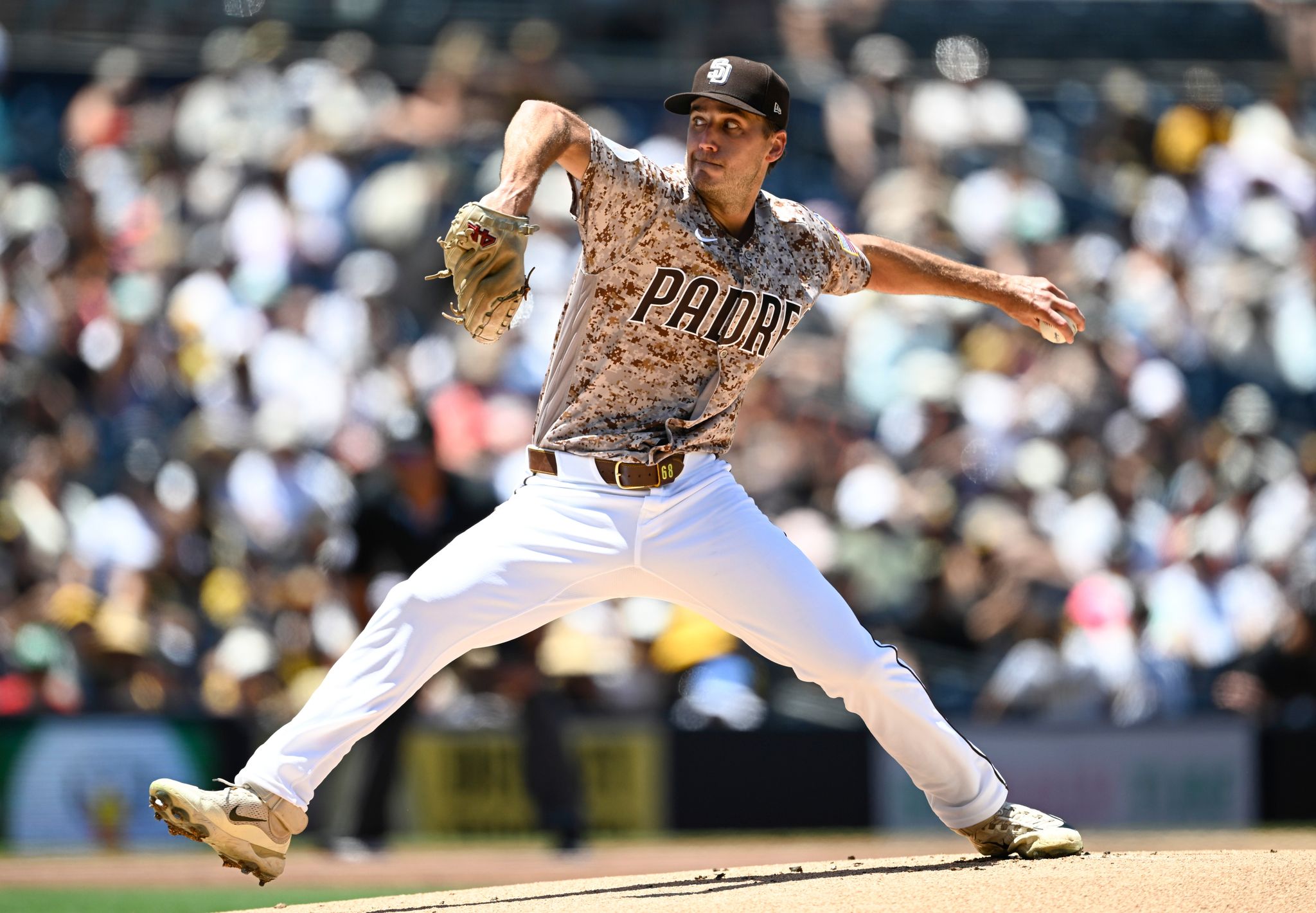Merrill’s 2-run homer helps Padres beat Giants 5-4