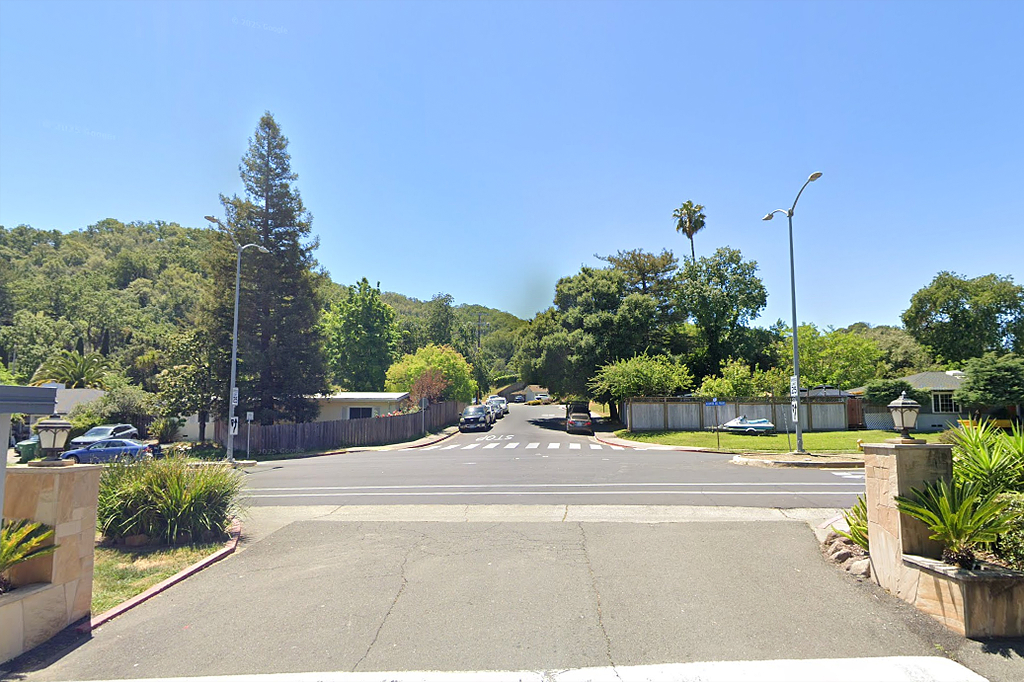 Rare homicide in Novato sparks search for masked suspect