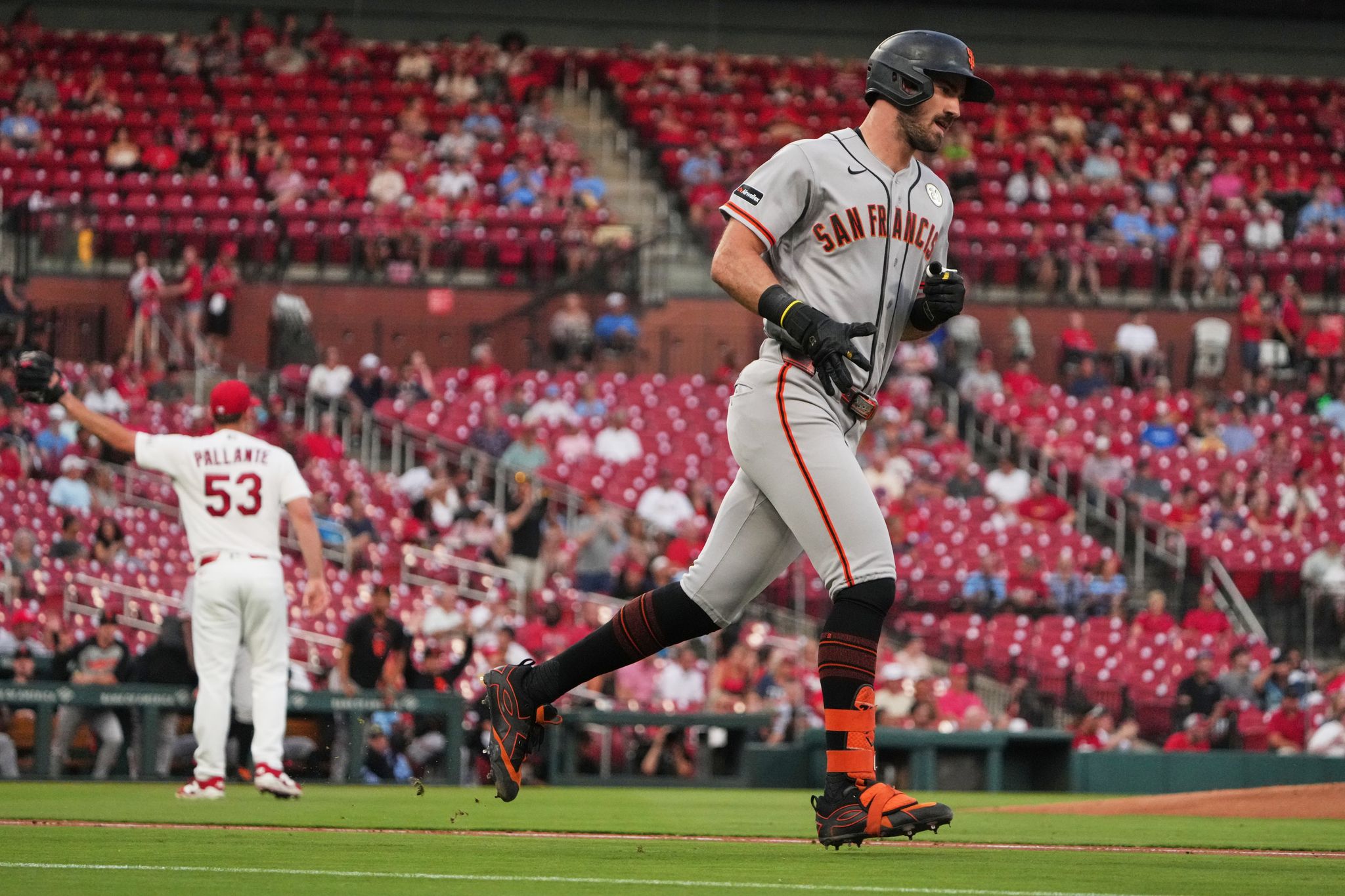 Giants place rookie Bryce Eldridge on the concussion list after accident at team hotel Friday