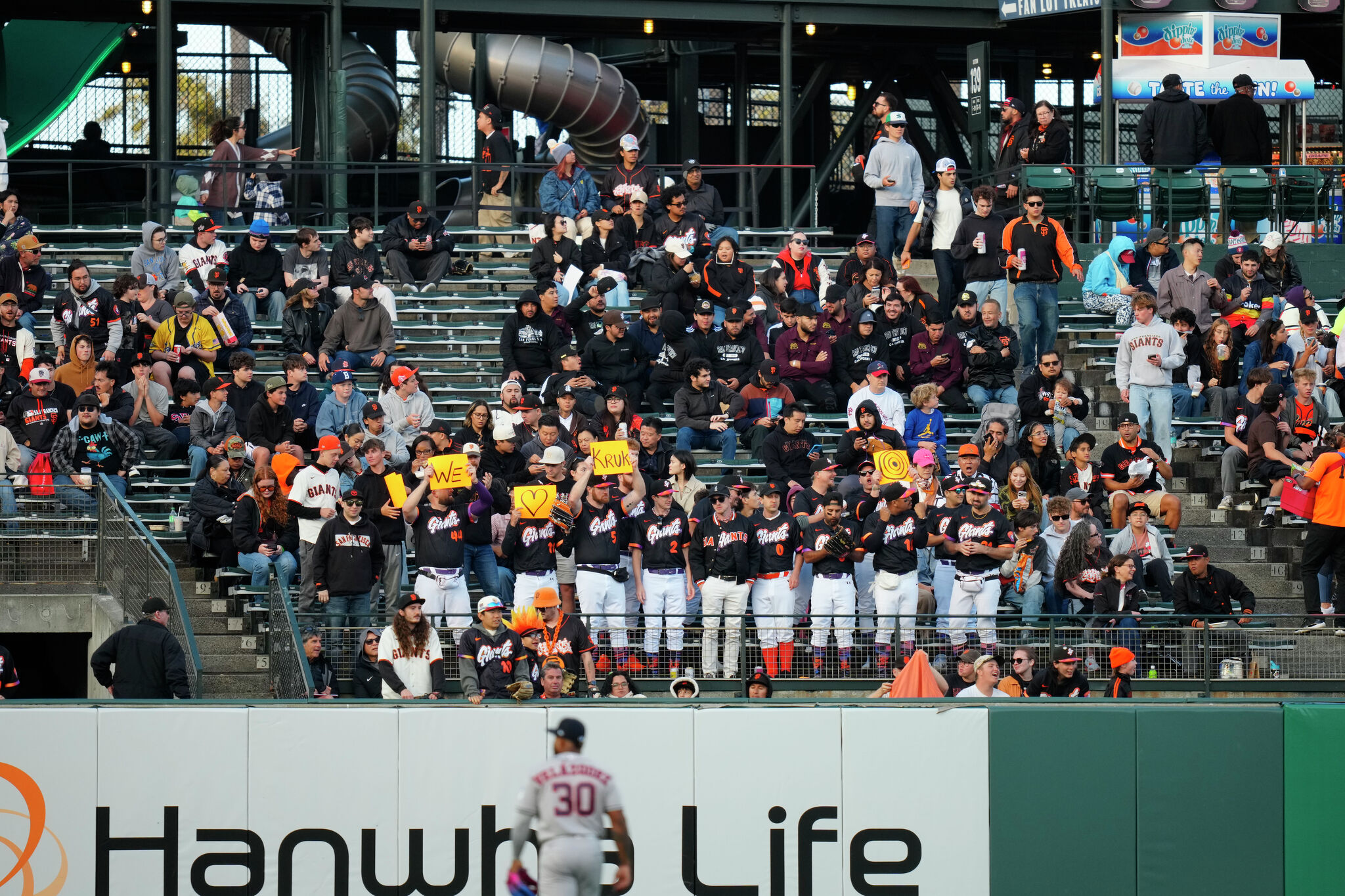 SF Giants are offering to pay their most loyal fans to come to September games