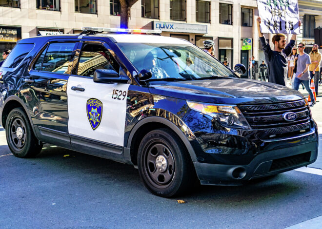 2 Oakland police helicopter pilots accused of faking FAA certifications