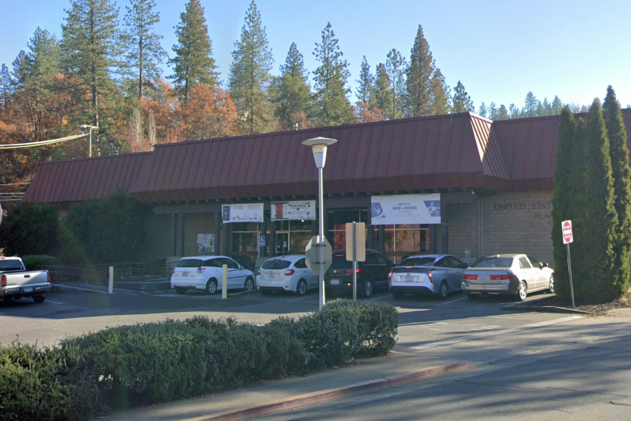 Ex-Calif. postal worker who stole veterans’ drugs to serve 1 year in prison