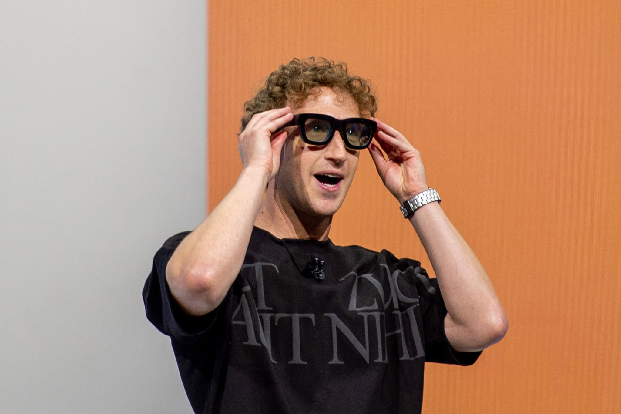Newsom vetoes a bill to regulate Big Tech’s ‘pervert’ glasses