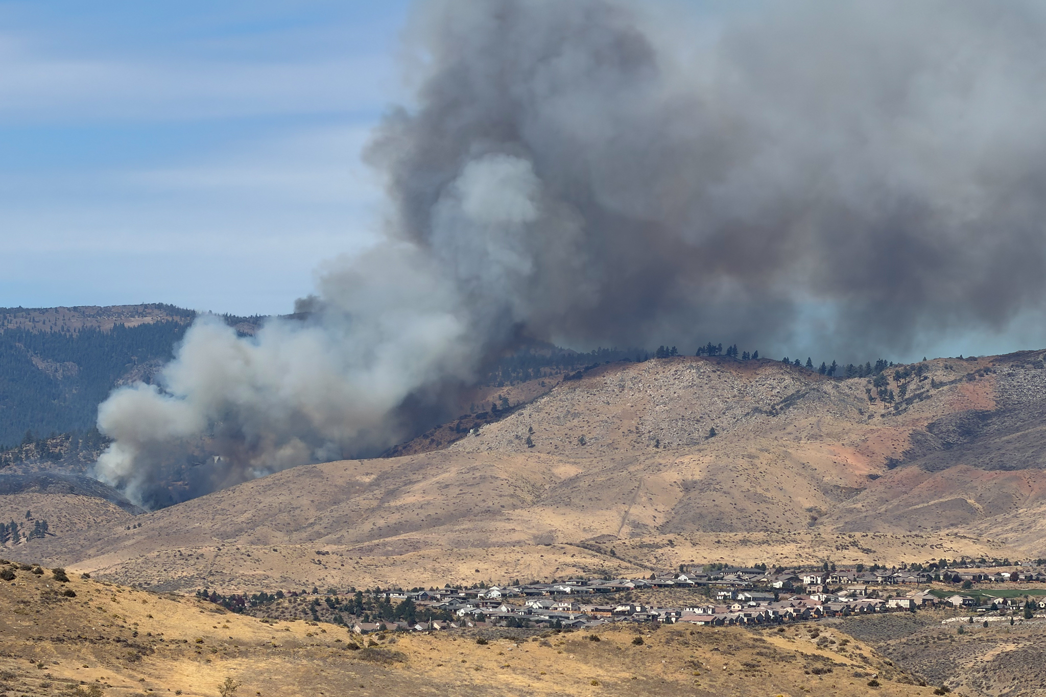 Bull Fire near California border marks 6th ignition in Reno hills in 2 months